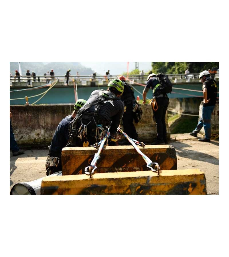 ESLINGA DE ANCLAJE PARA TRABAJOS EN ALTURA