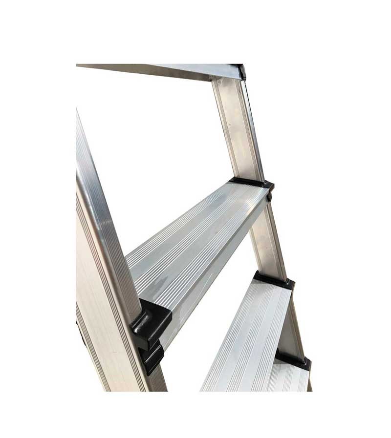 ESCALERA DE ALUMINIO DE SVELT